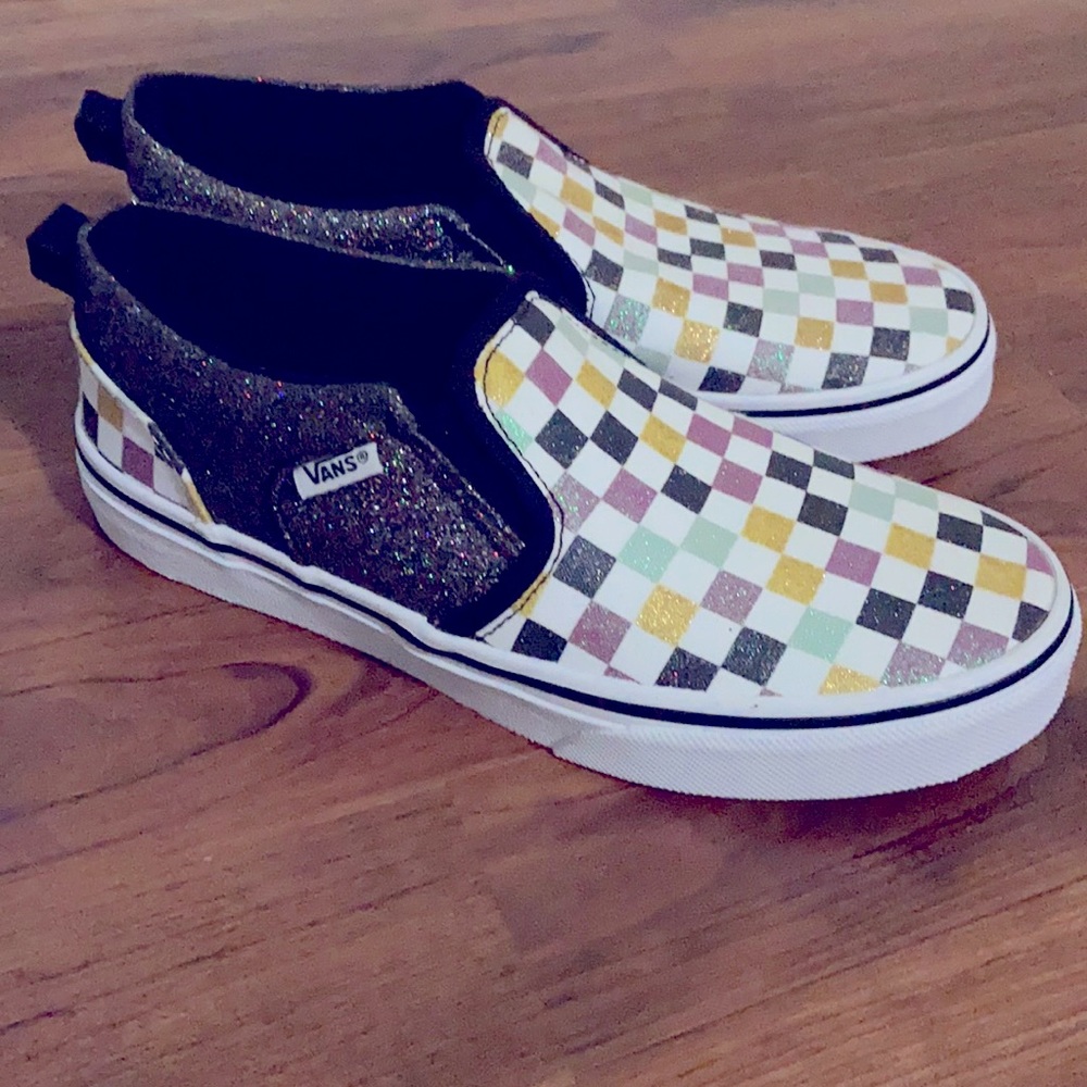 Girls shoes